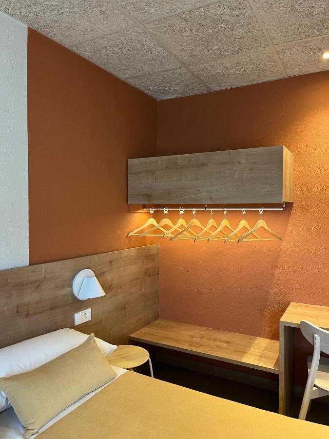 Hostal Barris بالس المظهر الخارجي الصورة