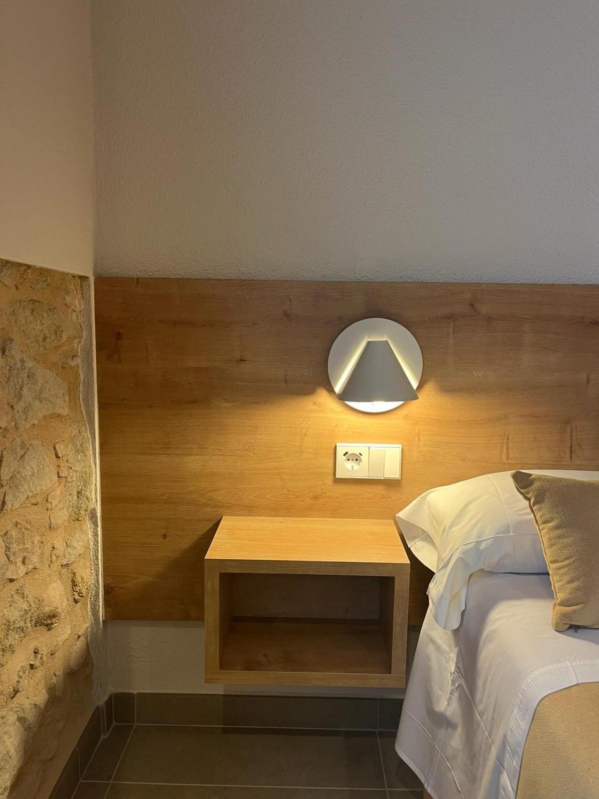 Hostal Barris بالس المظهر الخارجي الصورة