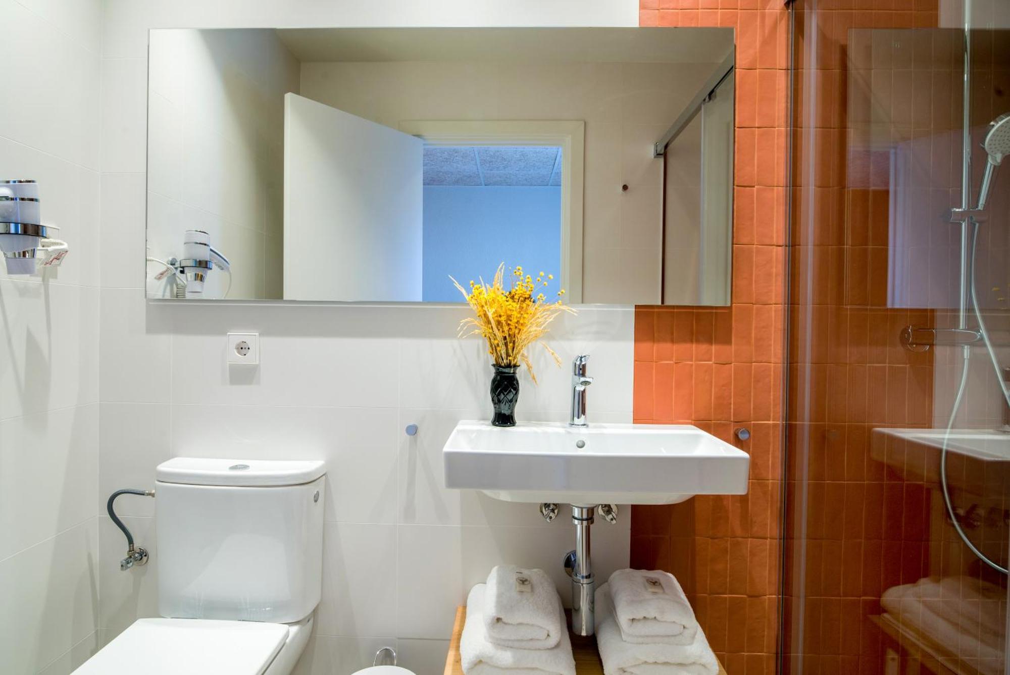 Hostal Barris بالس المظهر الخارجي الصورة