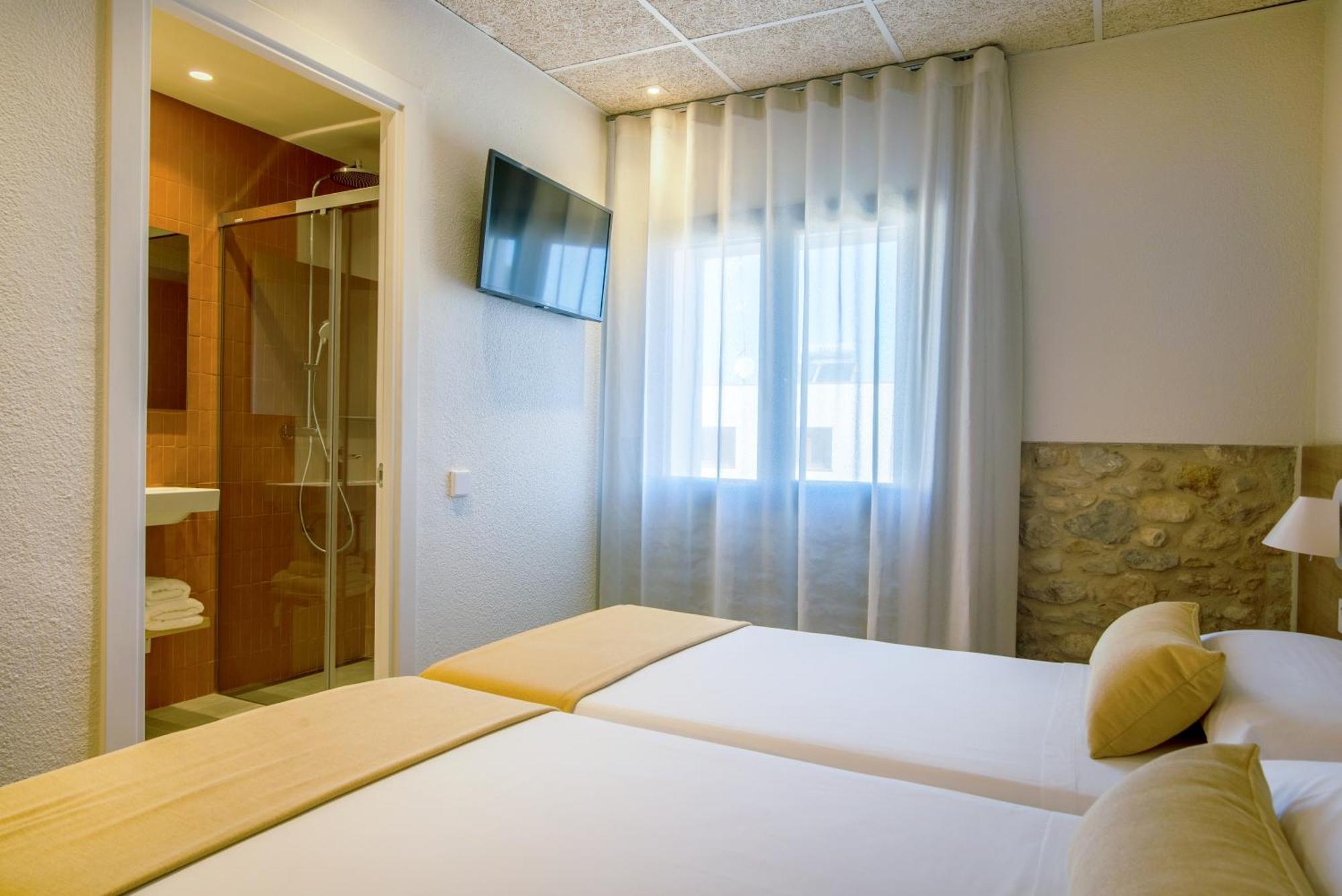 Hostal Barris بالس المظهر الخارجي الصورة